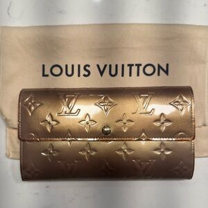 Louis Vuitton Vernis Sarah wallet